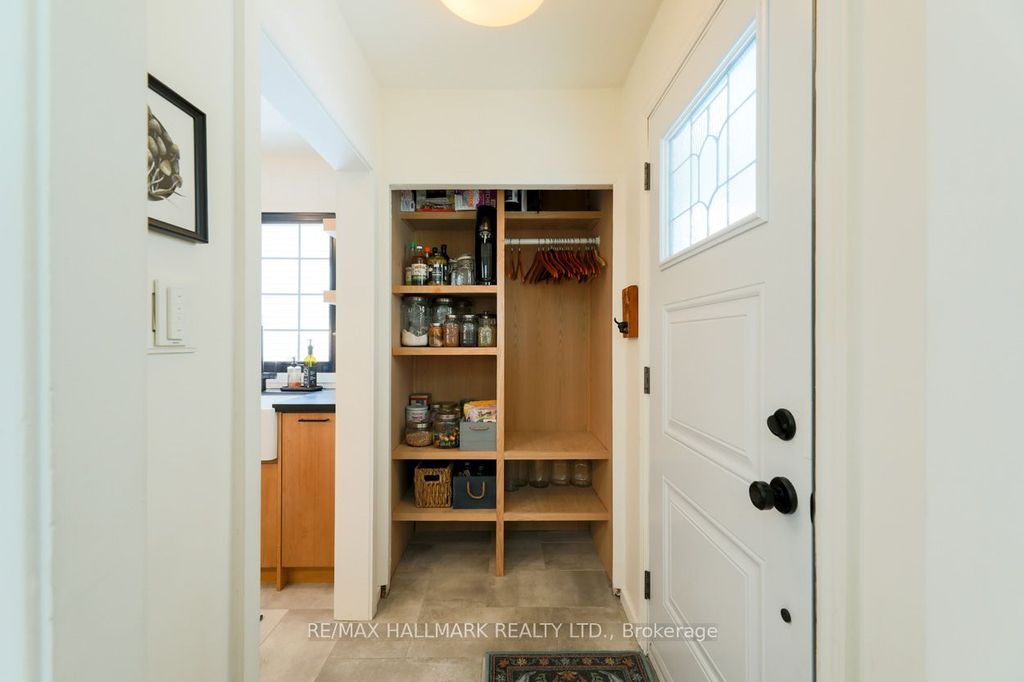 Photo of 6 Warvet Crescent, Toronto, ON M4B 1P3 (MLS # E12792224)