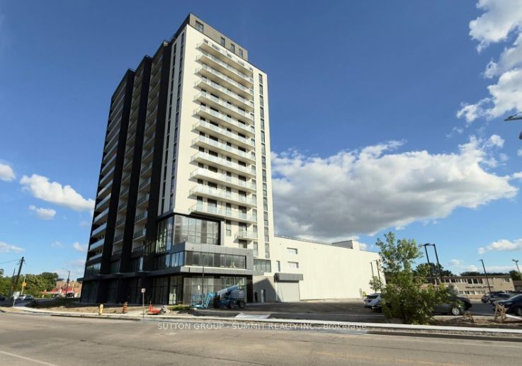 Photo 1 of 42 — 33 ERIE Avenue 402, Brantford, ON N3S 0K7