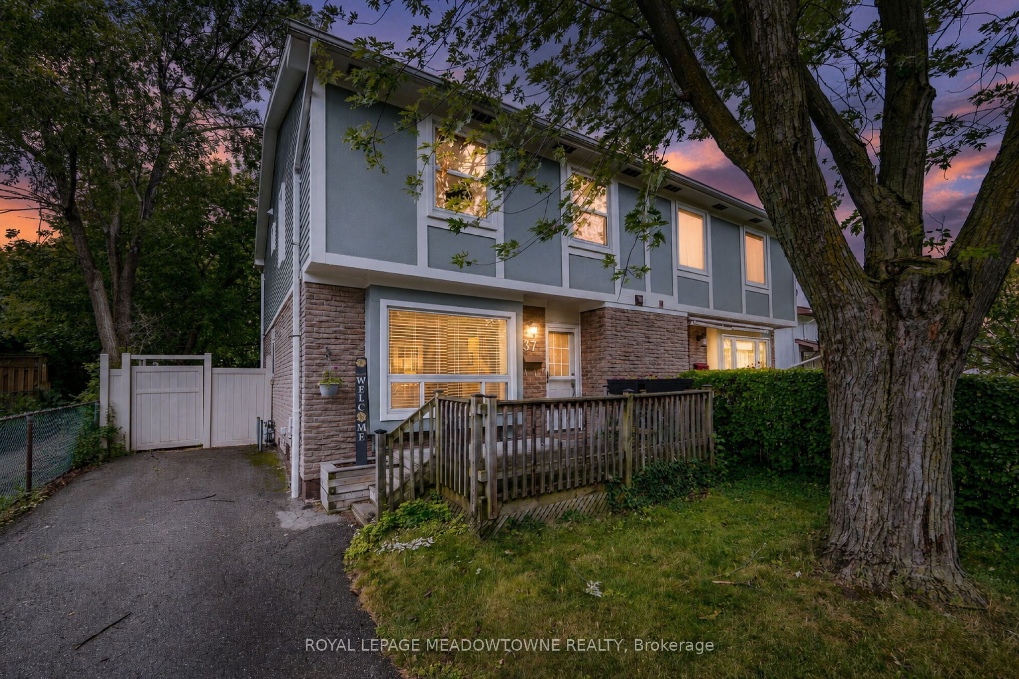 37 Salisbury Circle