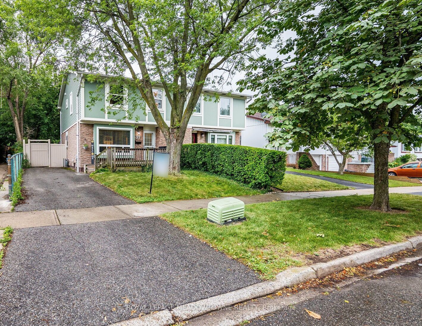 37 Salisbury Circle