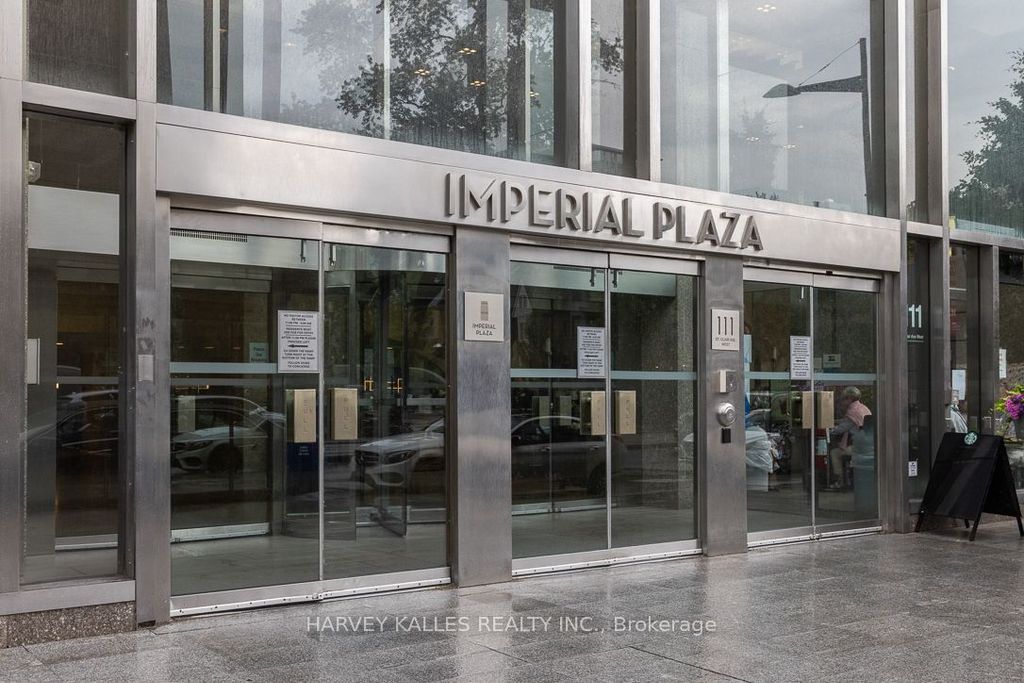 Photo of 111 St Clair Avenue W #1013, Toronto, ON M4V 1N5 (MLS # C12392348)