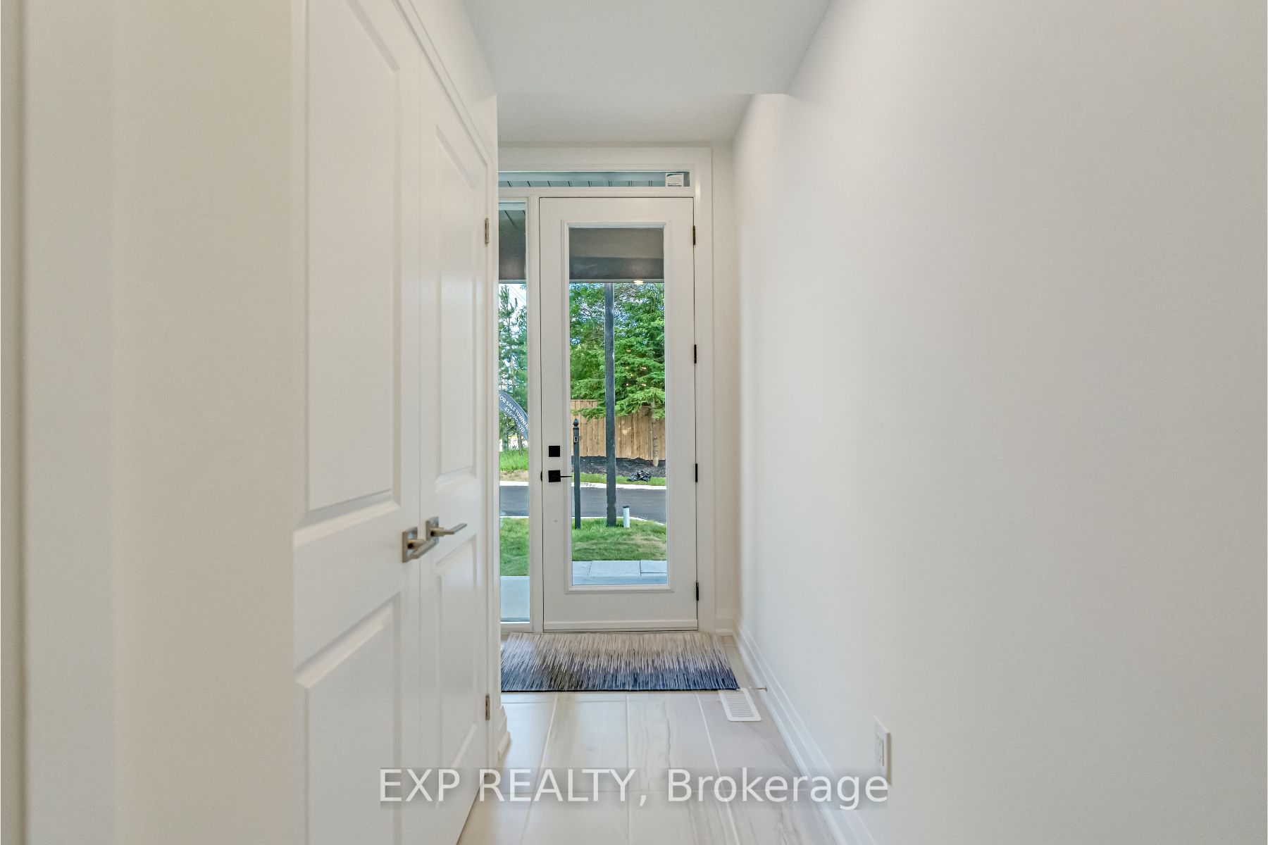 2154 Walkers Line 1