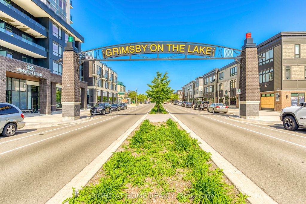 Photo of 385 Winston Road #1103, Grimsby, ON L3M 0J3 (MLS # X12751882)