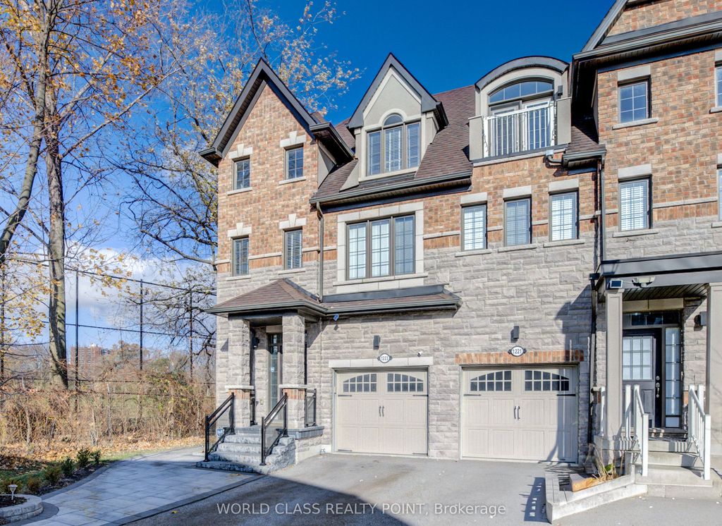 Photo of 1223 Owls Head Road, Mississauga, ON L5E 0A6 (MLS # W12791796)