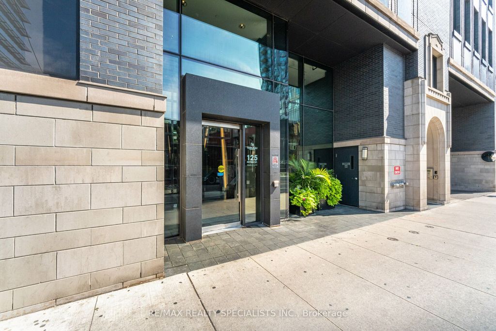 Photo of 125 Peter Street #3012, Toronto, ON M5V 0M2 (MLS # C12587016)