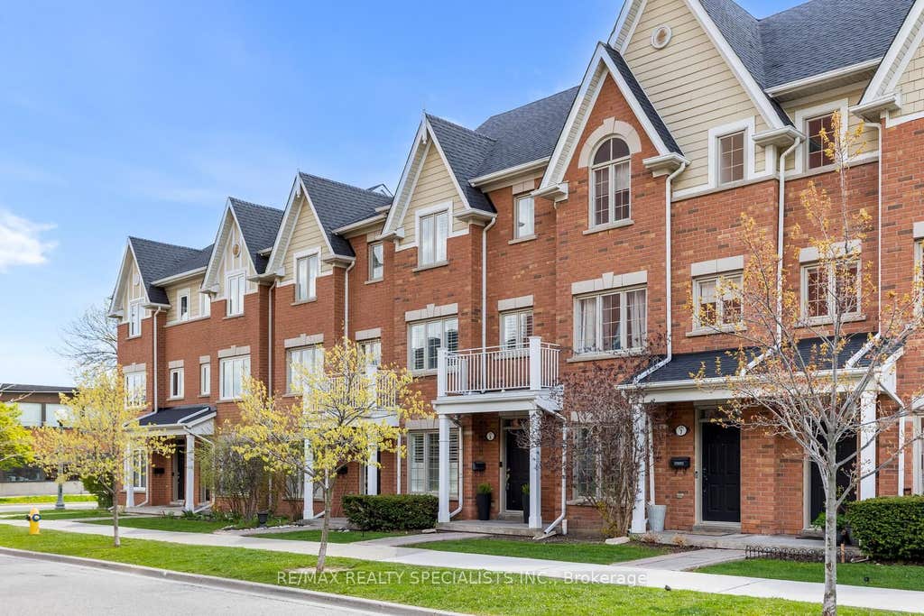 Photo of 201 Tenth Street #8, Toronto, ON M8V 4C7 (MLS # W13534070)