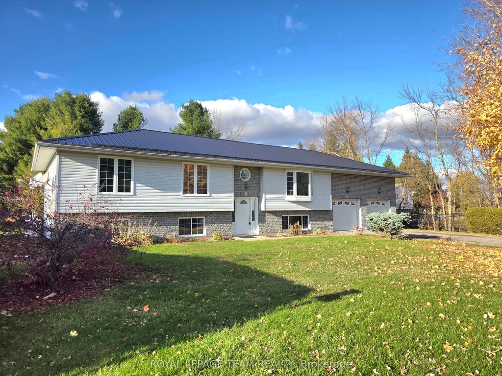 Photo of 712 Hyndman Road, Edwardsburgh/Cardinal, ON K0E 1X0 (MLS # X12588260)