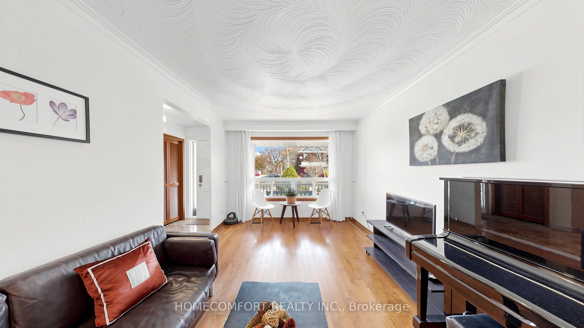 76 Barrington Avenue