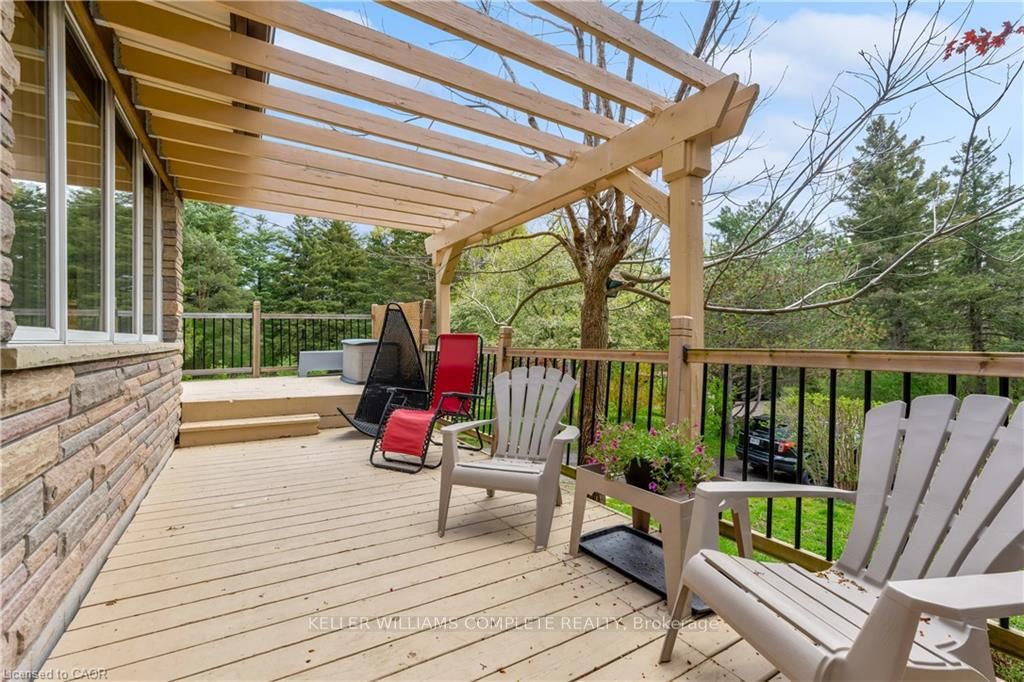 569 CRANE Court