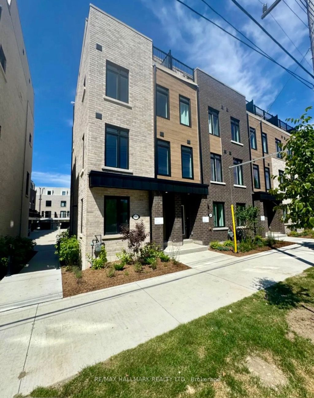 Photo of 68A Tisdale Avenue, Toronto, ON M4A 1C5 (MLS # C12566996)