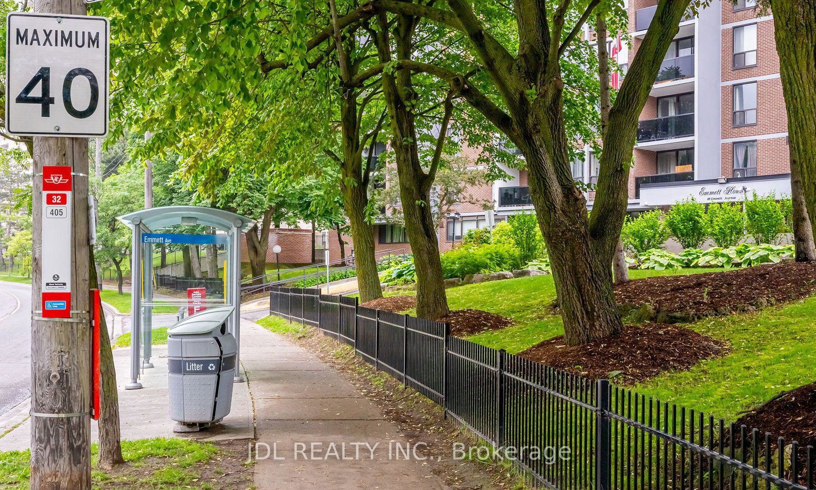 85 Emmett Avenue 1807