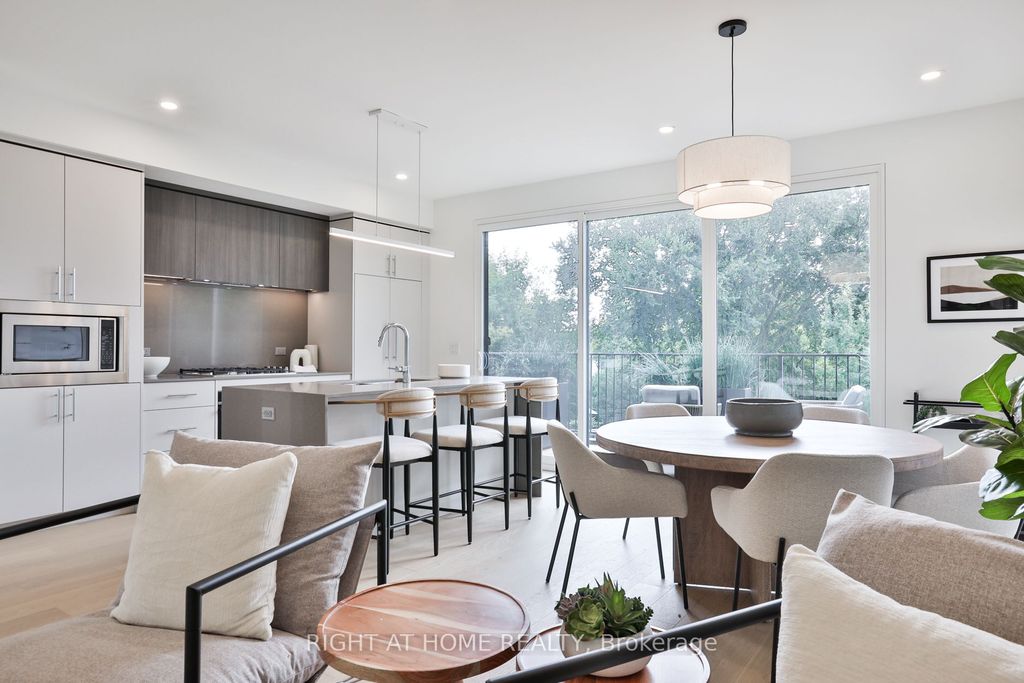 Photo of 2343 Gerrard Street E #Sky, Toronto, ON M4E 2E6 (MLS # E12396195)