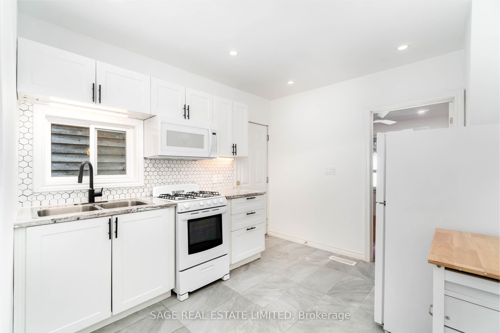 93 Jersey Avenue Main