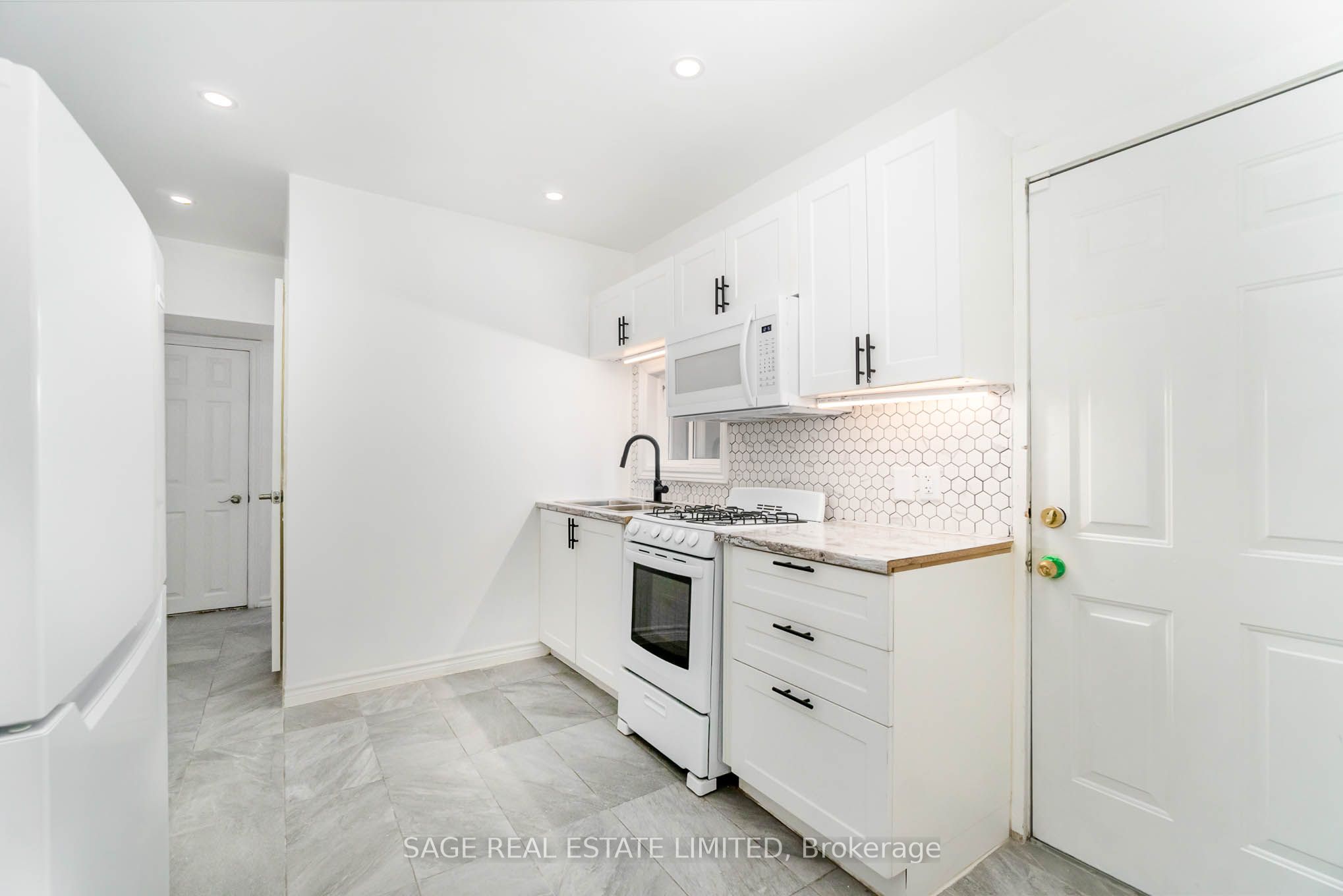 93 Jersey Avenue Main