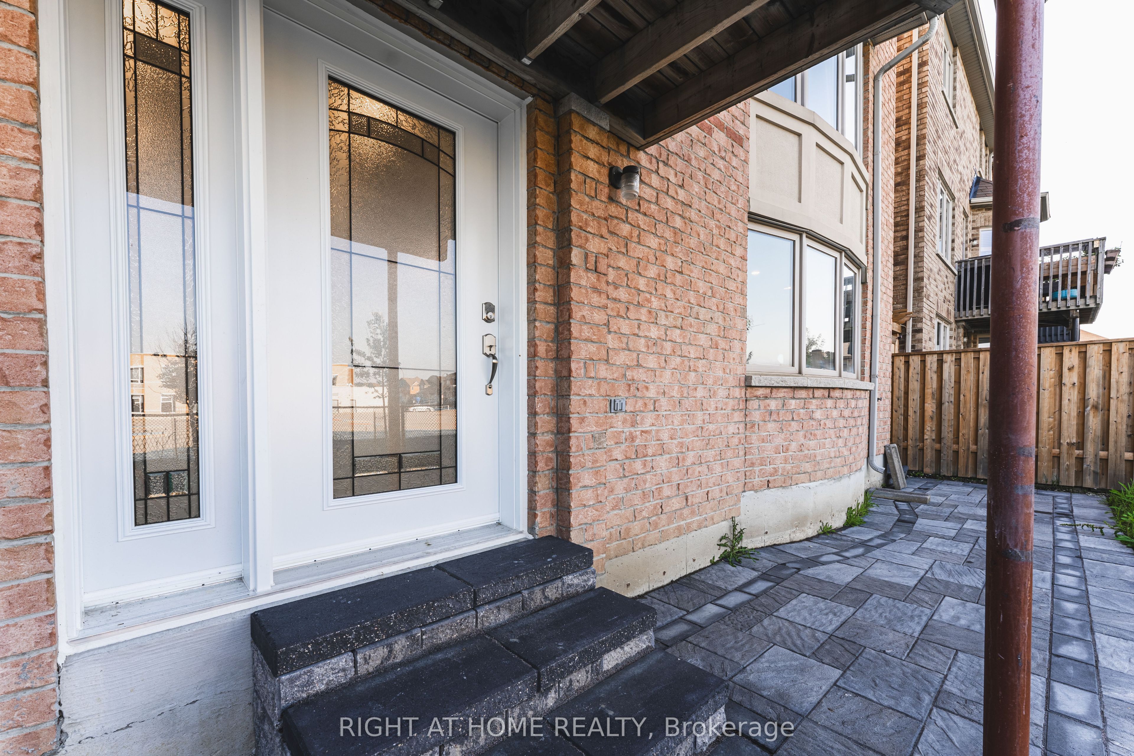 89 Alhart Street BSMT
