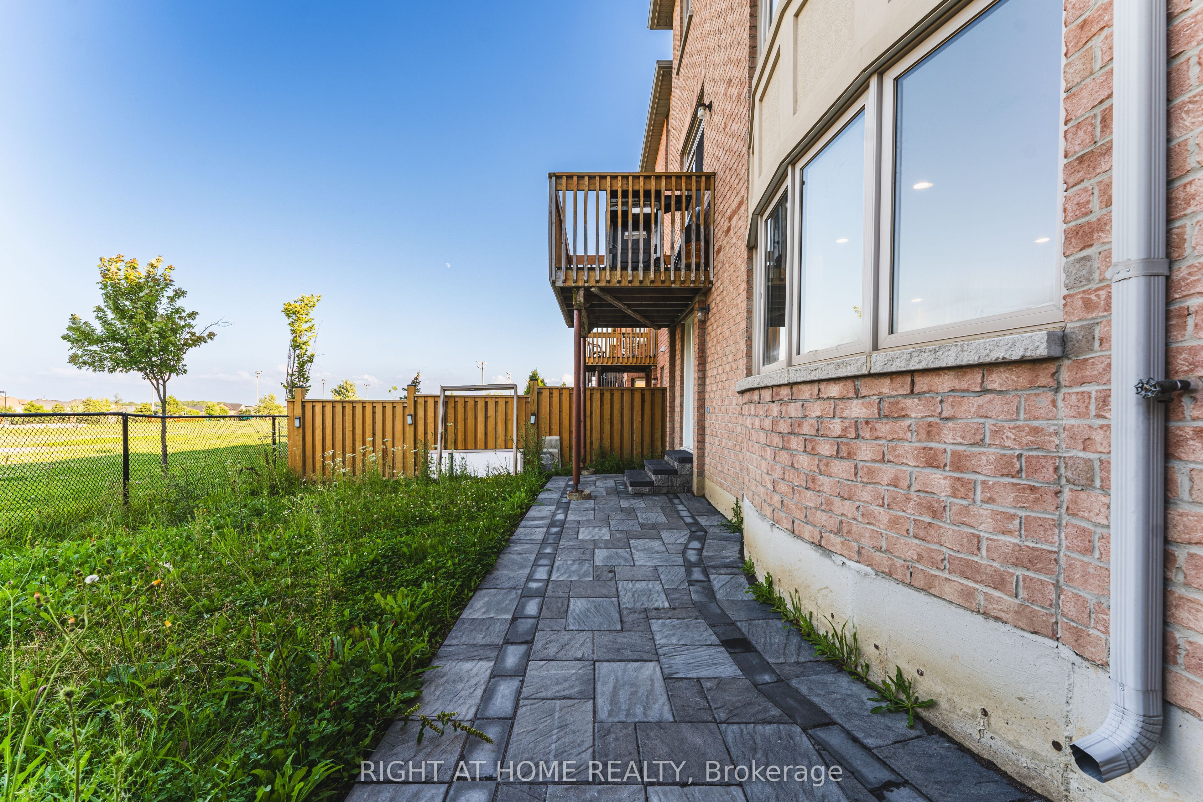 89 Alhart Street BSMT