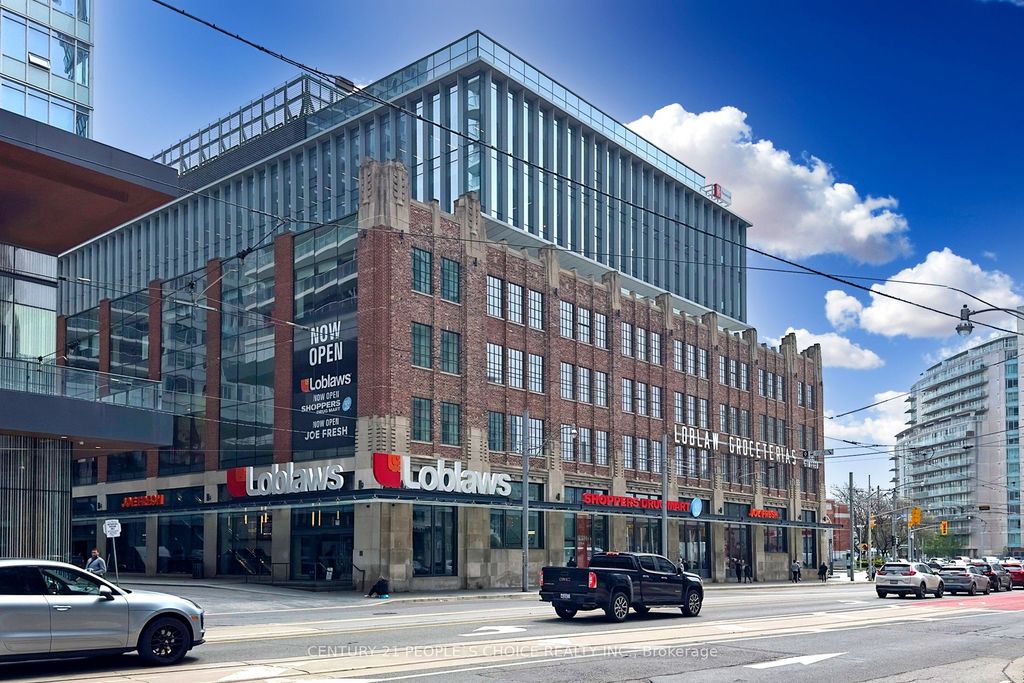 Photo of 17 Bathurst Street #1006, Toronto, ON M5V 0N1 (MLS # C12450839)