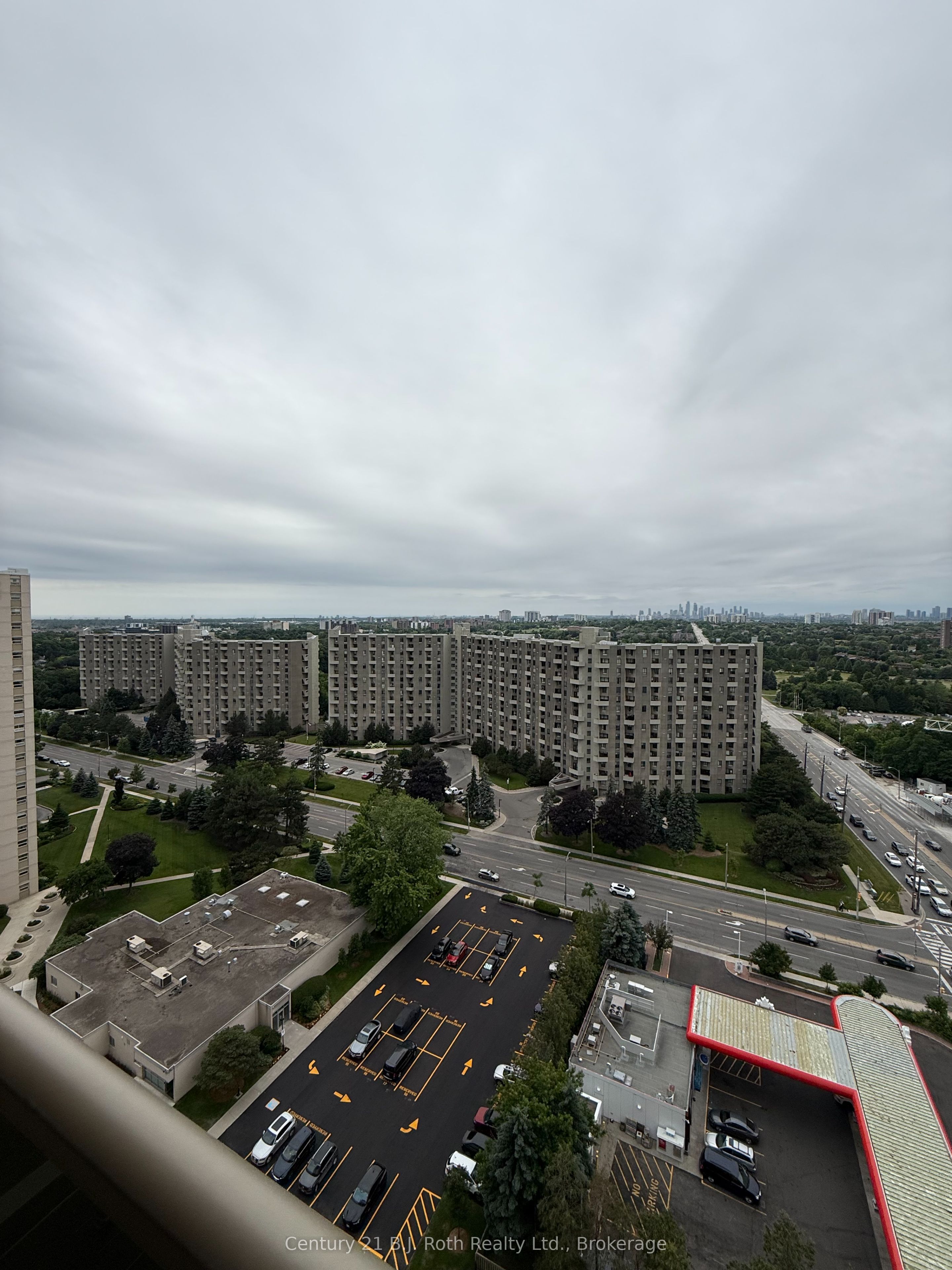 820 Burnhamthorpe Road 2107