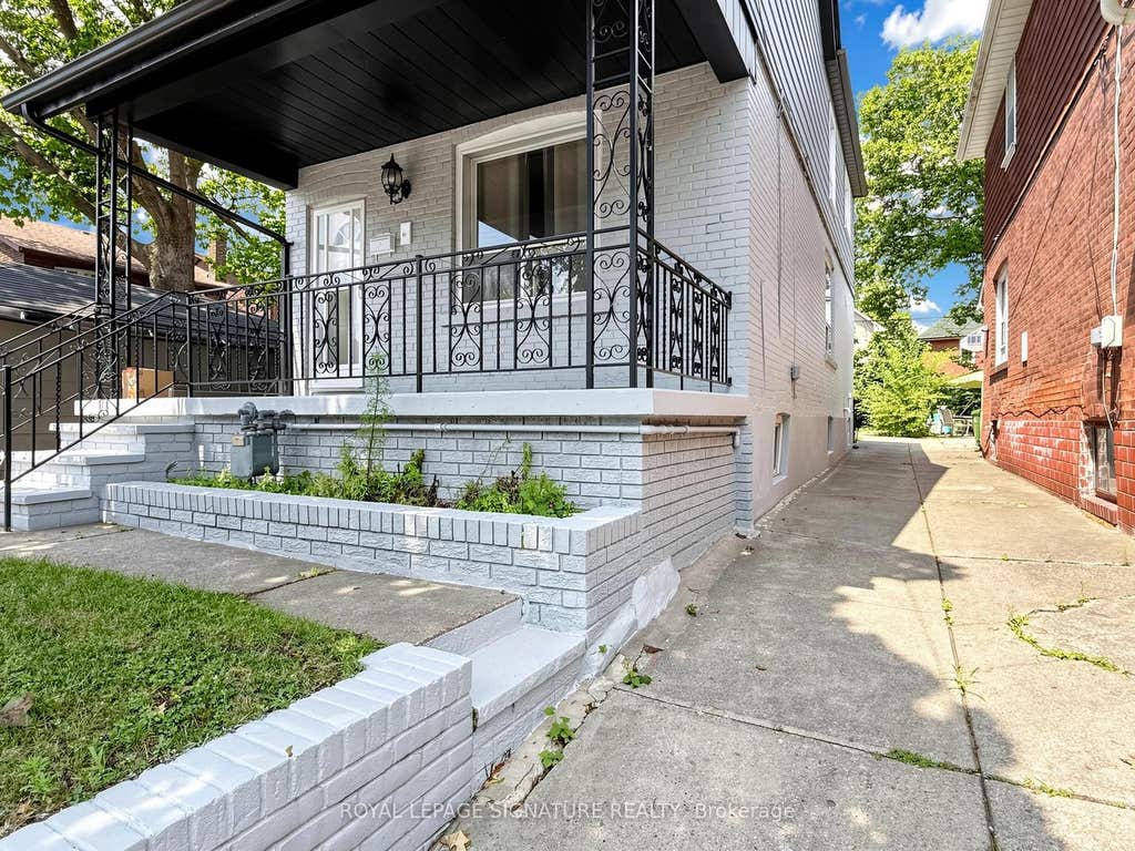 Photo of 8 Harris Avenue, Toronto, ON M4C 1P4 (MLS # E13617686)