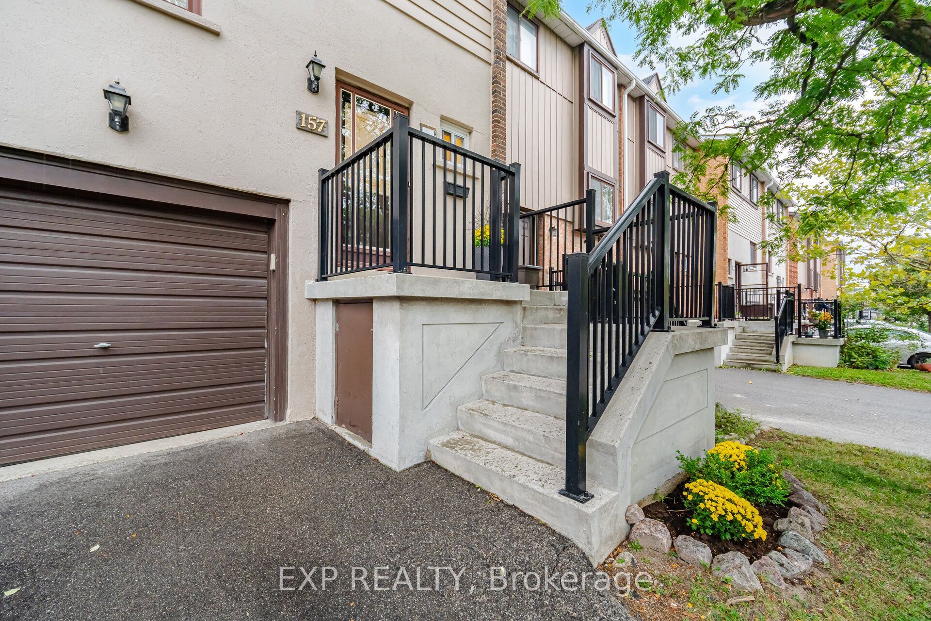 157 Moregate Crescent