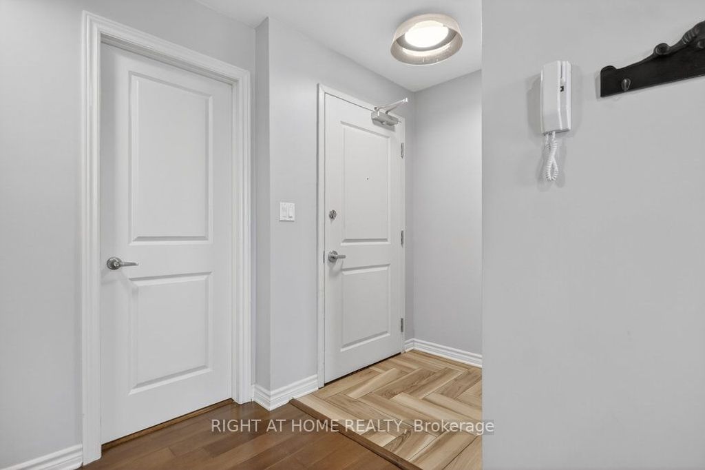 Photo of 30 Prestige Circle #6, Orleans - Cumberland and Area, ON K4A 0W9 (MLS # X12988470)