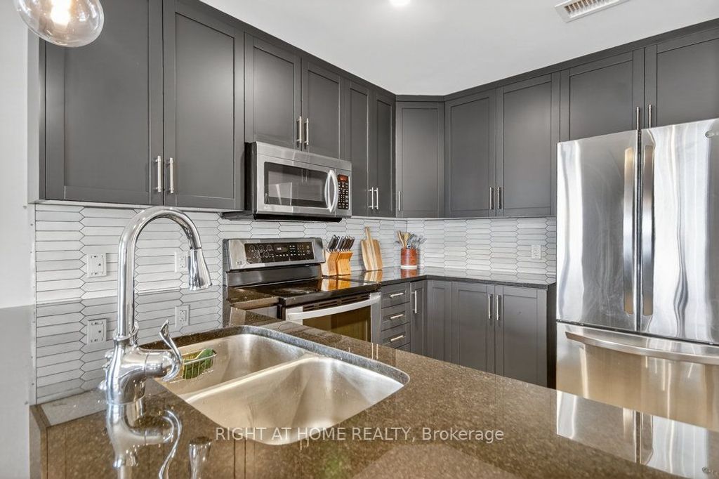 Photo of 30 Prestige Circle #6, Orleans - Cumberland and Area, ON K4A 0W9 (MLS # X12988470)