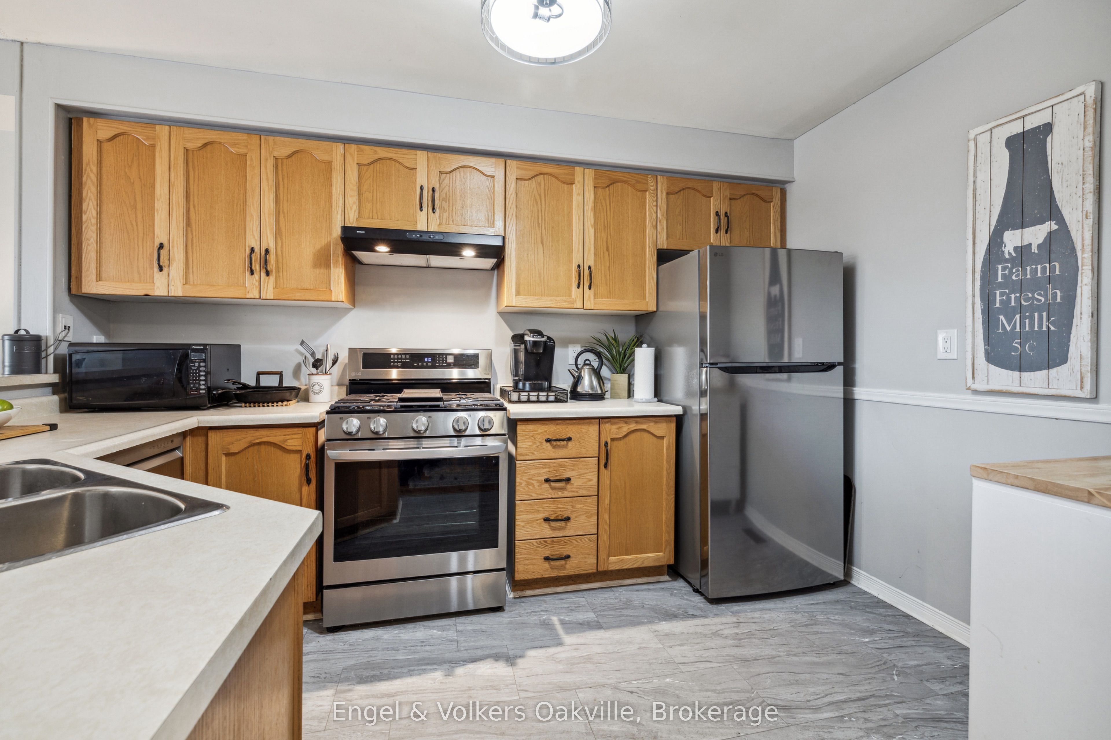 2015 Cleaver Avenue 15