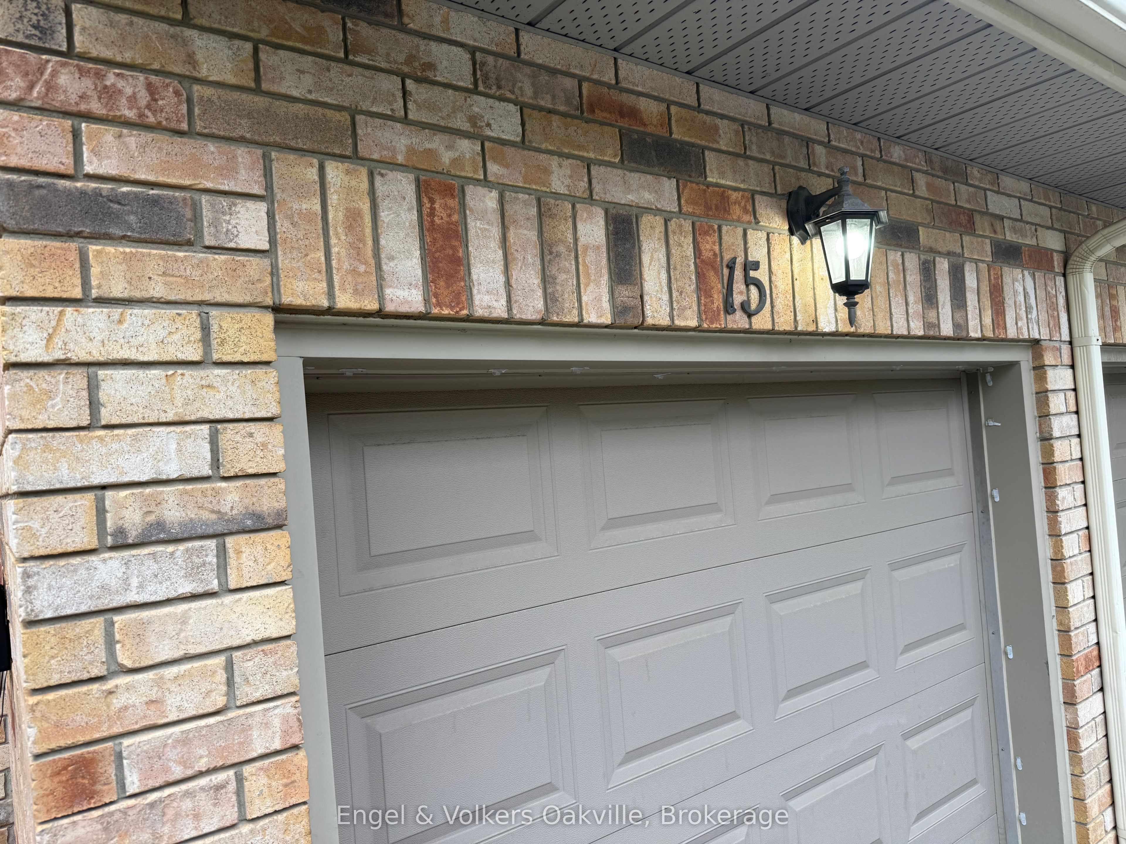 2015 Cleaver Avenue 15
