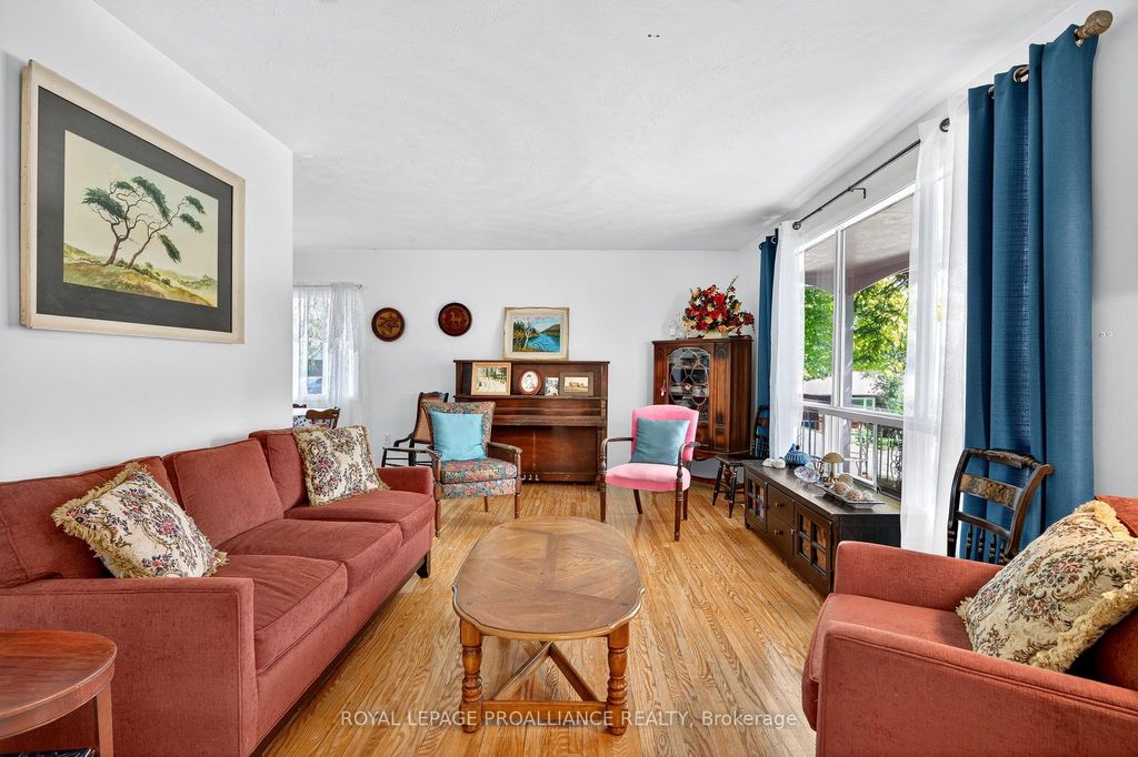 Photo of 2 Seneca Road, Peterborough, ON K9H 6T9 (MLS # X12431992)
