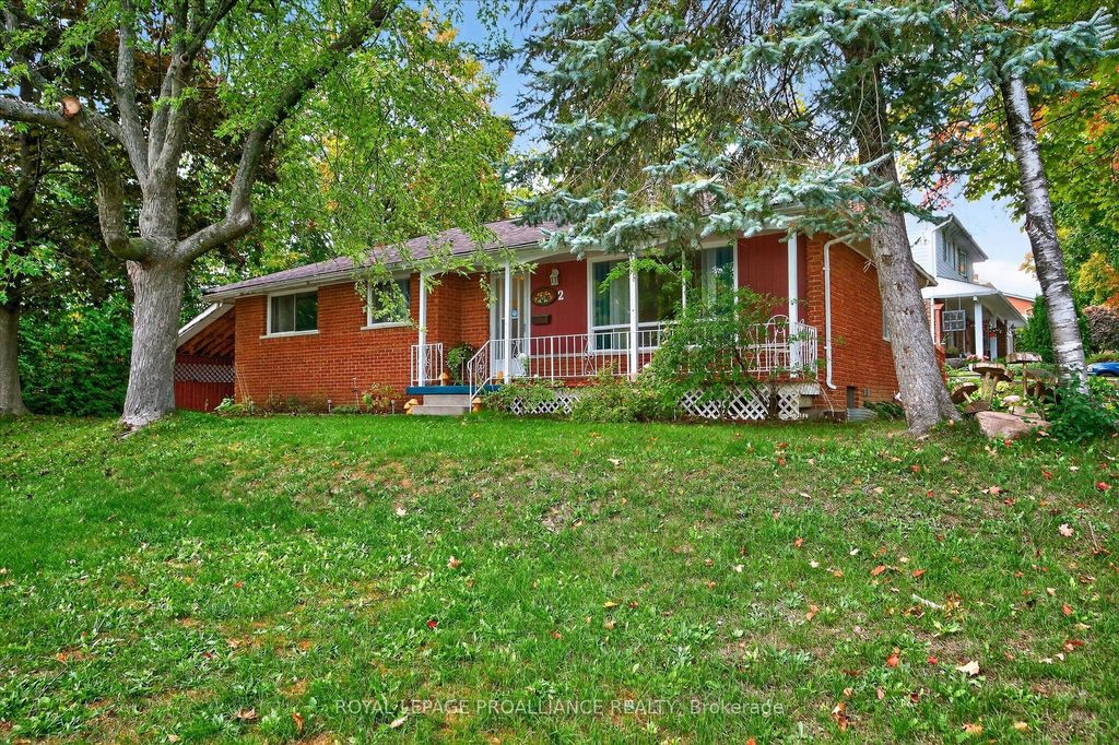 Photo of 2 Seneca Road, Peterborough, ON K9H 6T9 (MLS # X12431992)