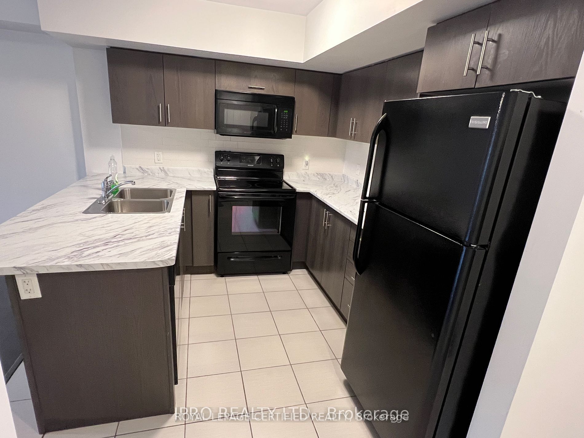 2441 Greenwich Drive 79
