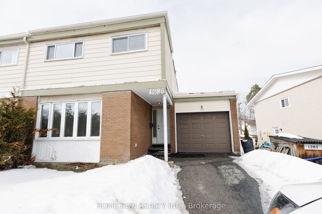 Photo of 1285 Meadowland Drive, Cityview - Parkwoods Hills - Rideau Shore, ON K2E 6K4 (MLS # X12884368)