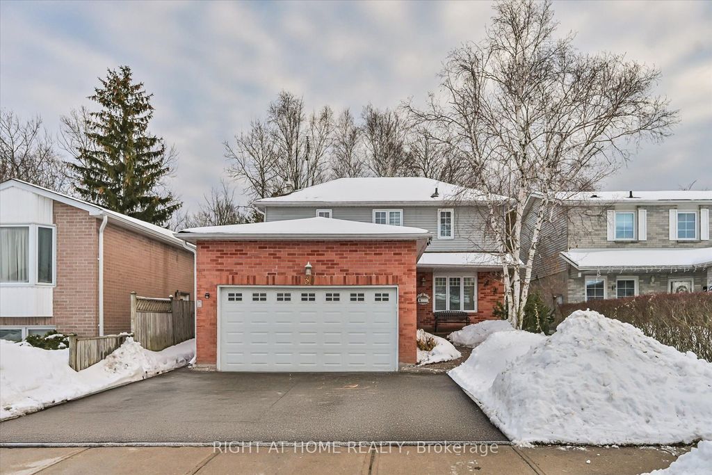 Photo of 39 Devondale Street, Clarington, ON L1E 1S3 (MLS # E12825710)