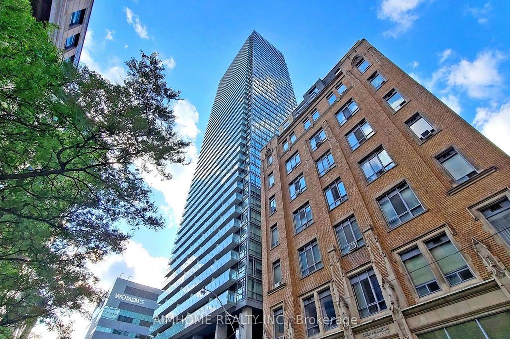 Photo of 38 Grenville Street #1604, Toronto, ON M4Y 1A5 (MLS # C13418598)