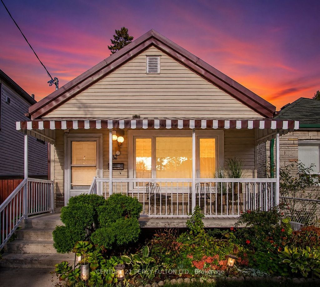 Photo of 32 Florence Crescent, Toronto, ON M6N 4E4 (MLS # W13091486)
