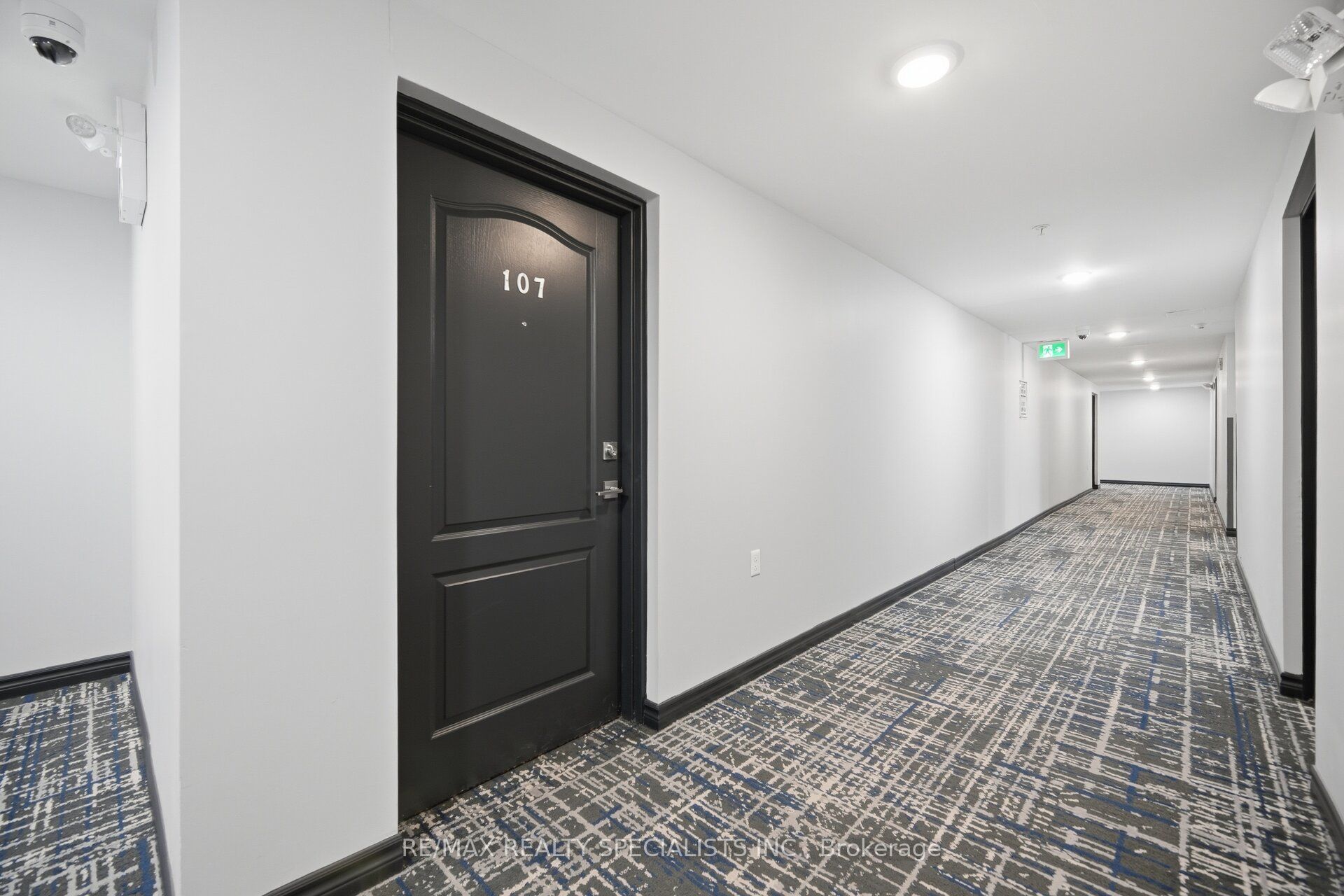 1460 Main Street E 107