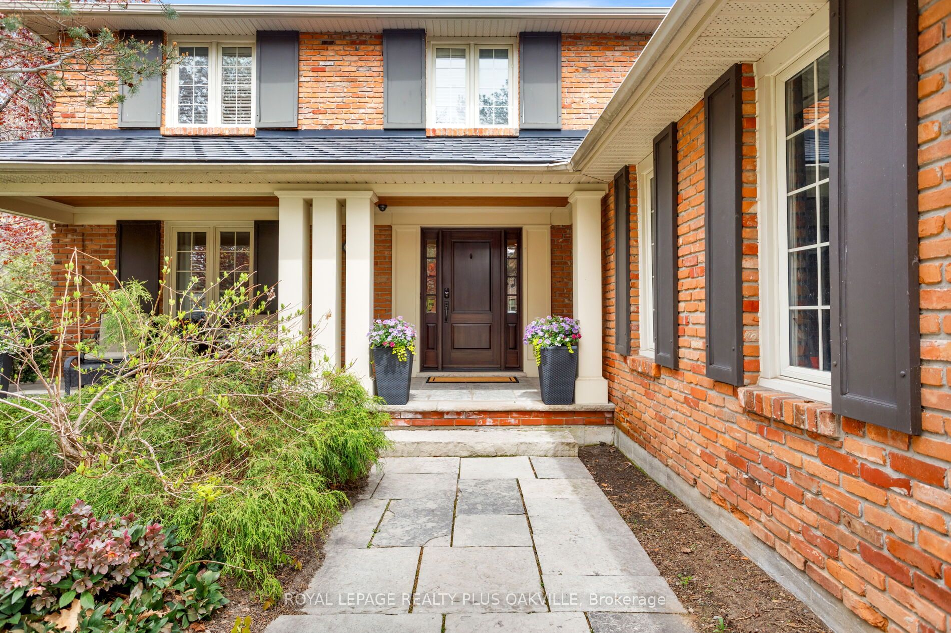 295 Shoreacres Road