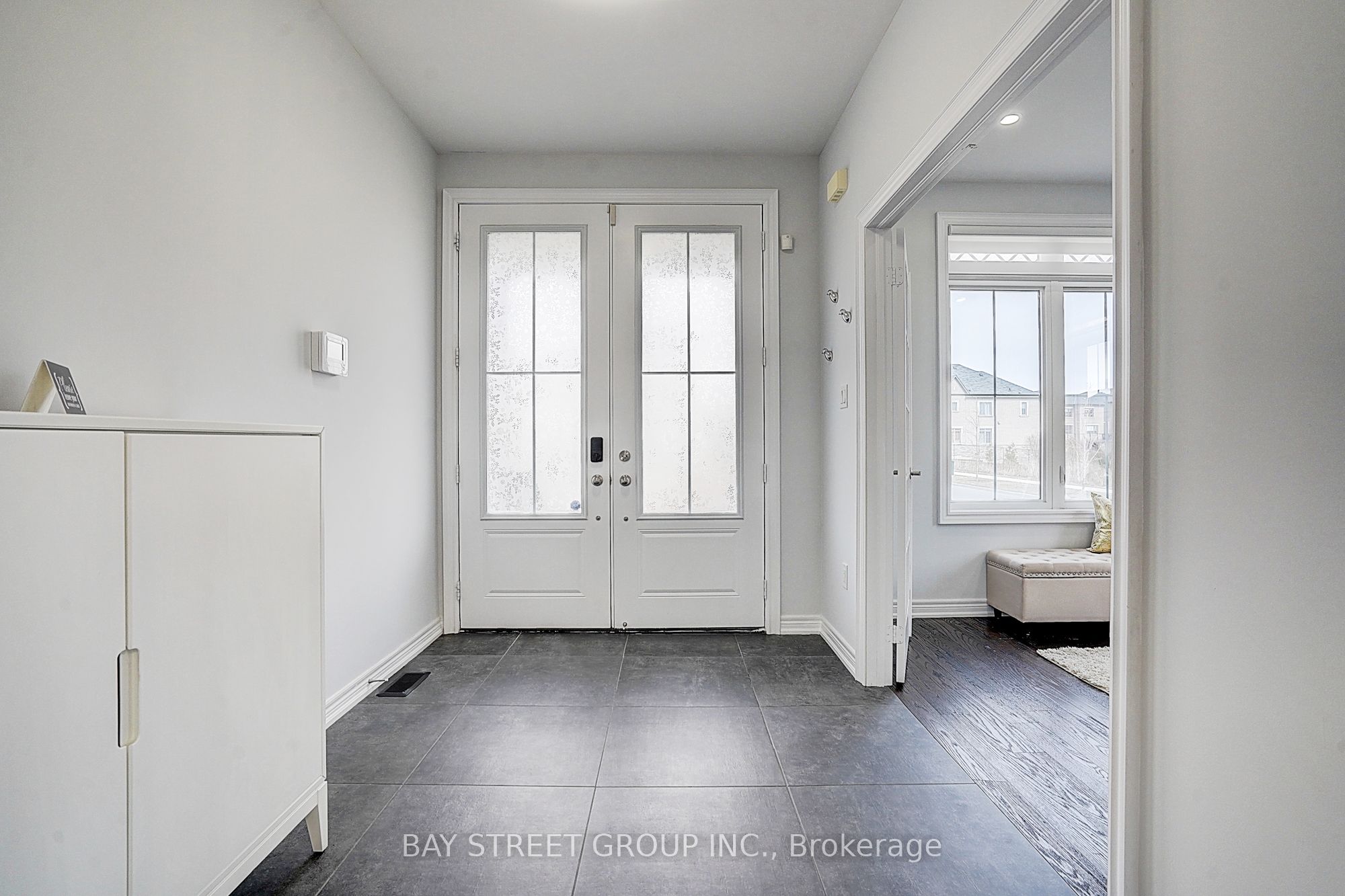 82 Conklin Crescent