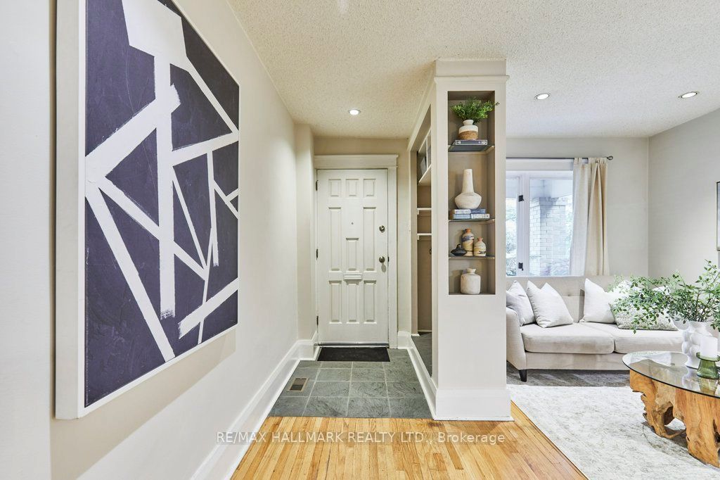 Photo of 437 Davisville Avenue, Toronto, ON M4S 1H7 (MLS # C12476439)