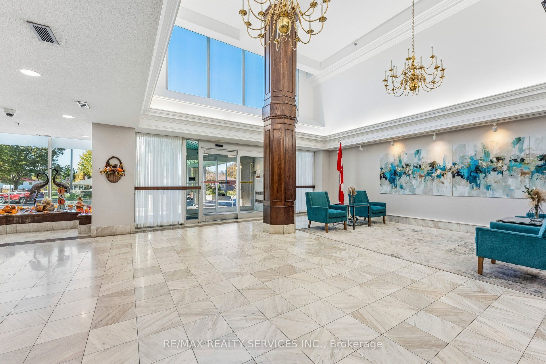 330 Mill Street S 1206