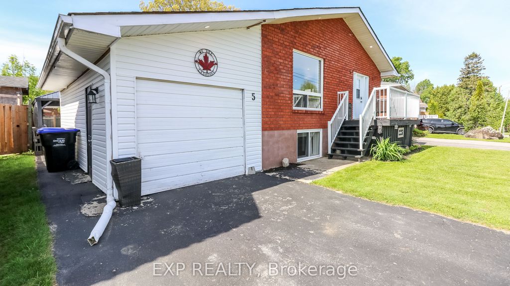 Photo of 5 Bourgeois Beach Road, Tay, ON L0K 2A0 (MLS # S12953928)