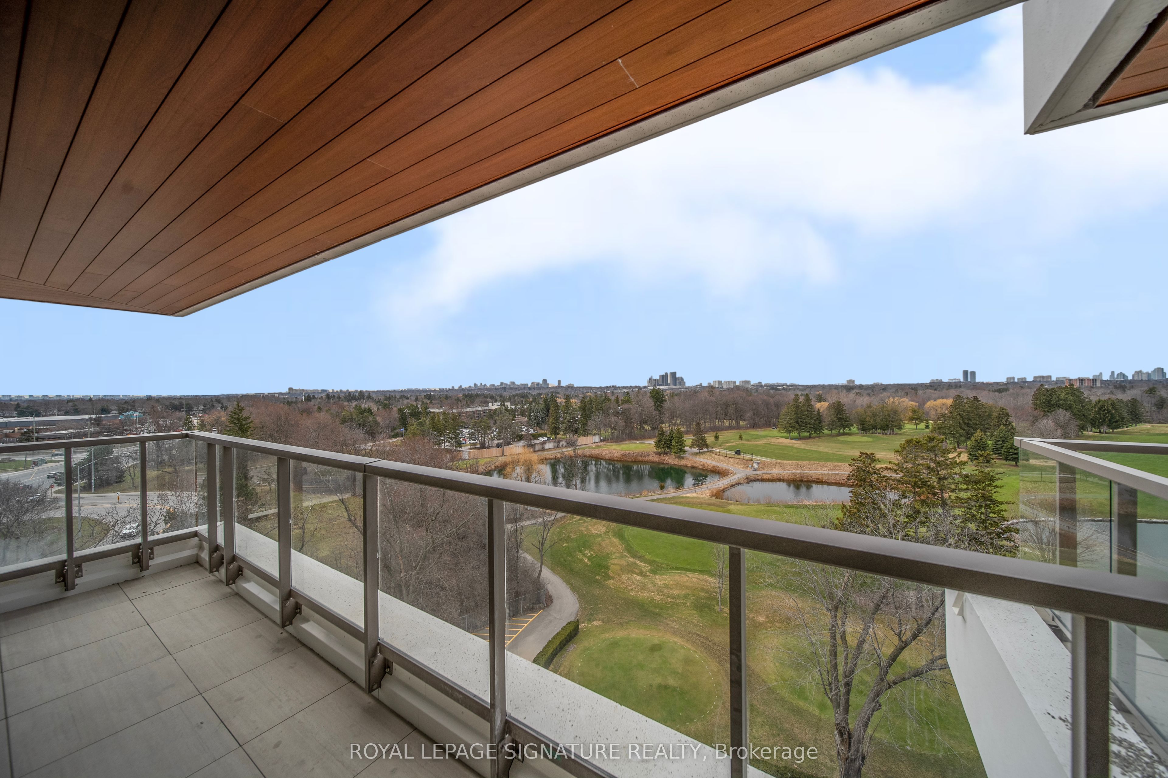 399 Royal Orchard Boulevard 617