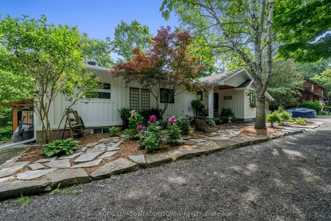 27 Tweedle Street Halton Hills ON L7G 3S6