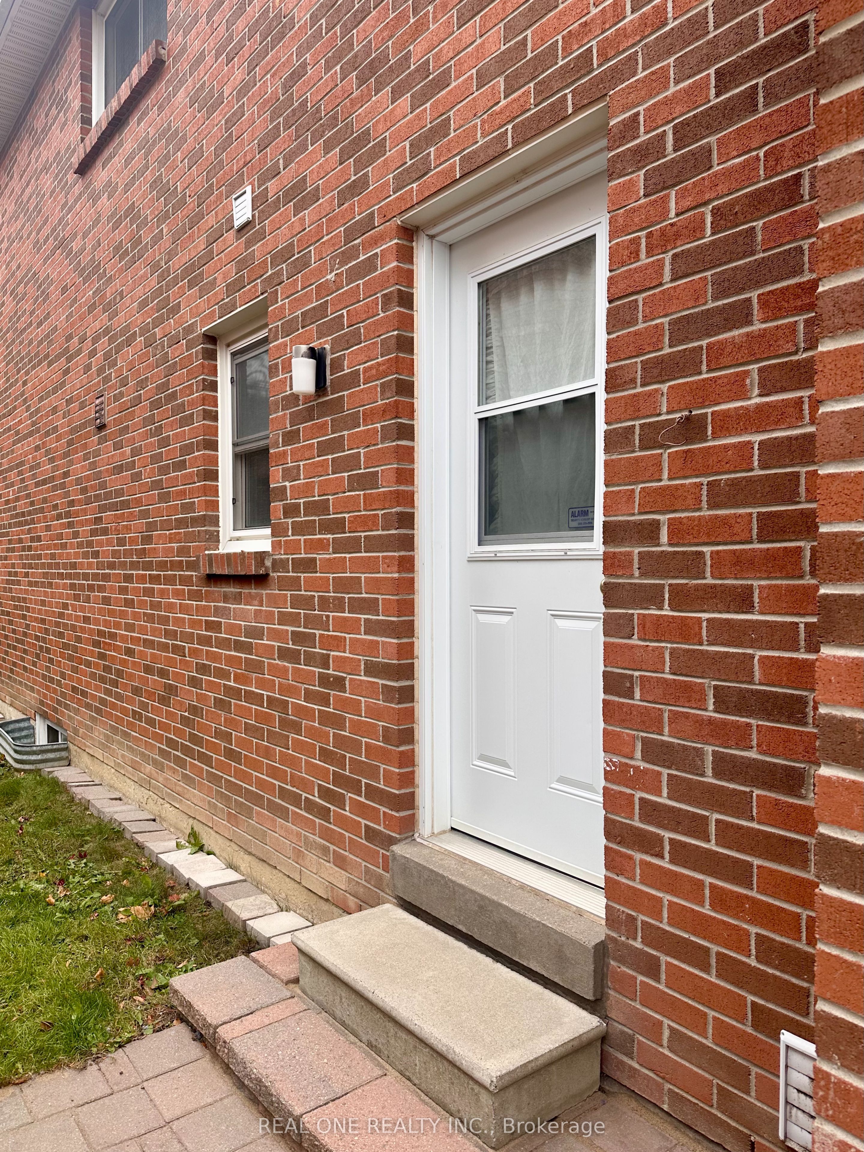 183 Carlton Road Basemt