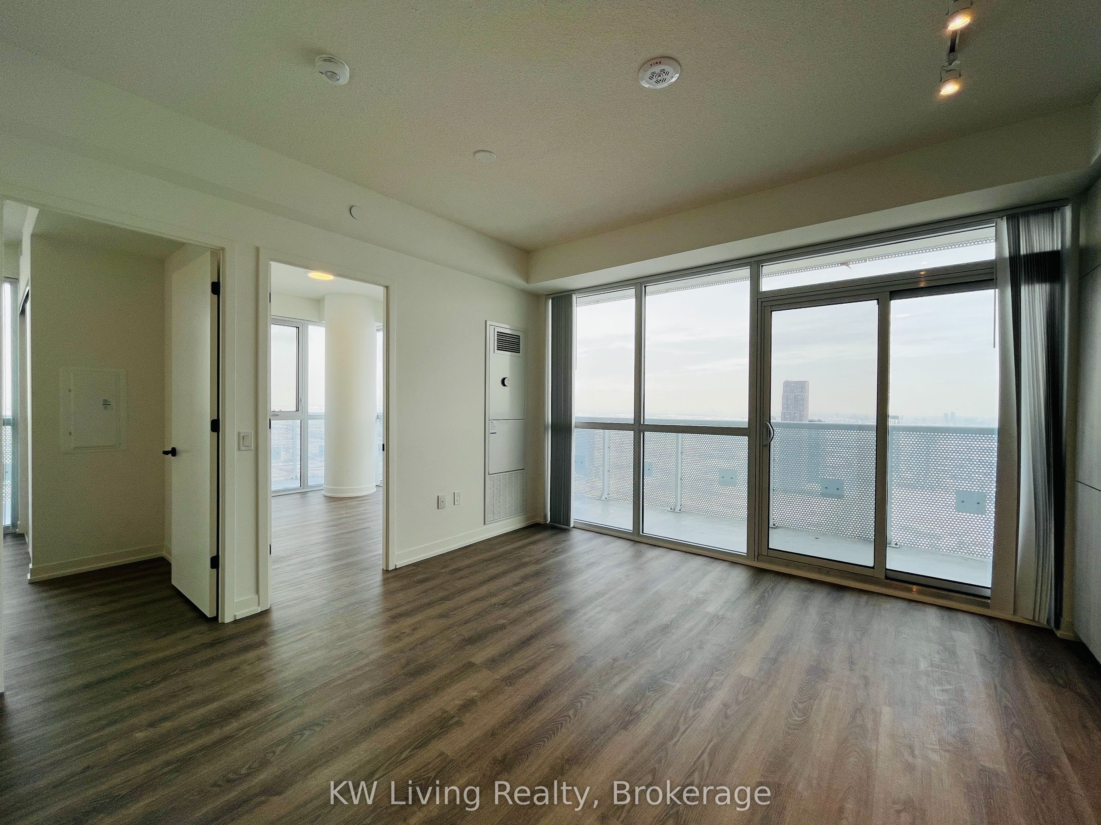 8 Interchange Way 5306