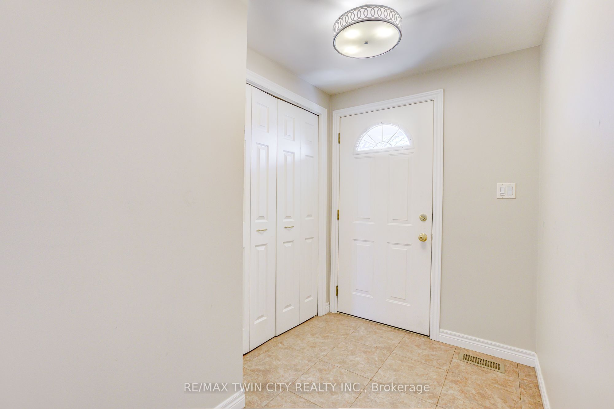 22 Blackhorne Crescent