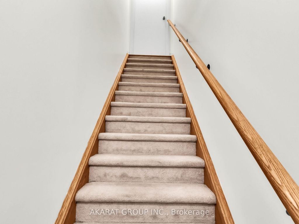 Photo of 2500 Post Road #16, Oakville, ON L6H 0K1 (MLS # W12961812)