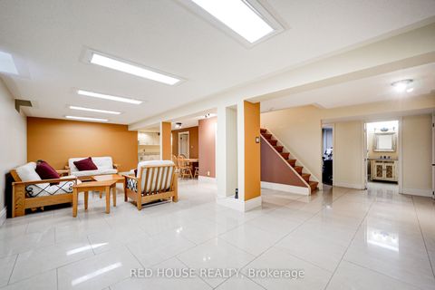 4450 Mayflower Drive Bsmt Mississauga ON L5R 1S6