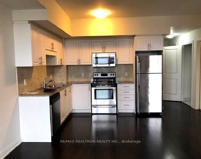 9500 Markham Road 1811