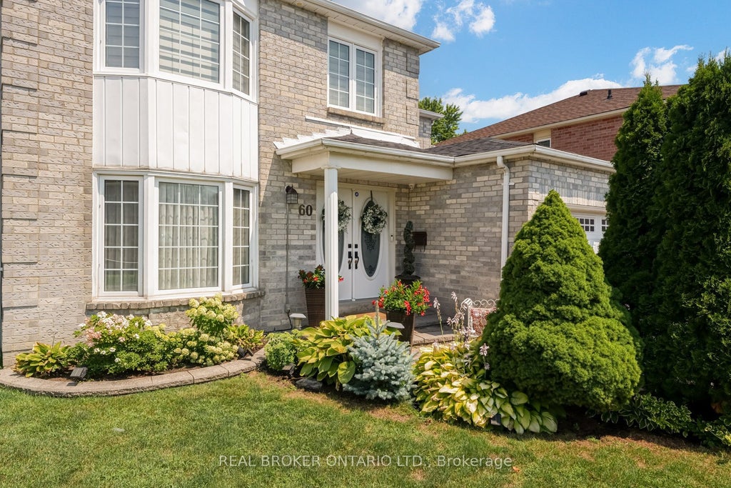 Photo of 60 Ravenswood Drive, Brampton, ON L6Y 3Z4 (MLS # W13808936)